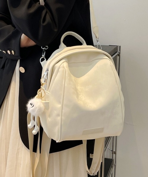 Ritzy（リッツィー）の「２WAYリュックサック ショルダーバッグ（バックパック/リュック・レディース・ブラック/ホワイト/シルバー・FREE）」の8枚目の写真