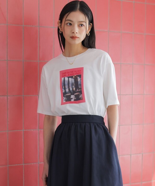 組曲(クミキョク)の「チャットフォト Tシャツ(Tシャツ/カットソー・レディース・ホワイト系/ピンク系・3/2)」の3枚目の写真