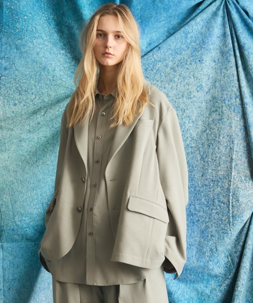 MAISON SPECIAL(メゾンスペシャル)の「《UNISEX》Slab Rayon Relax-Over 2B Tailored Jacket/スラブレーヨンリラックスオーバー2Bテーラードジャケット【MAISON SPECIAL/メゾンスペシャル】■セットアップ対応■(テーラードジャケット・メンズ・グレイッシュベージュ/ブラック/グレー/ネイビー・2/1/0)」の3枚目の写真