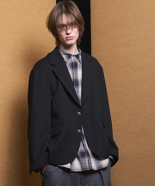 MAISON SPECIAL(メゾンスペシャル)の「《UNISEX》Slab Rayon Relax-Over 2B Tailored Jacket/スラブレーヨンリラックスオーバー2Bテーラードジャケット【MAISON SPECIAL/メゾンスペシャル】■セットアップ対応■(テーラードジャケット・メンズ・グレイッシュベージュ/ブラック/グレー/ネイビー・2/1/0)」の2枚目の写真