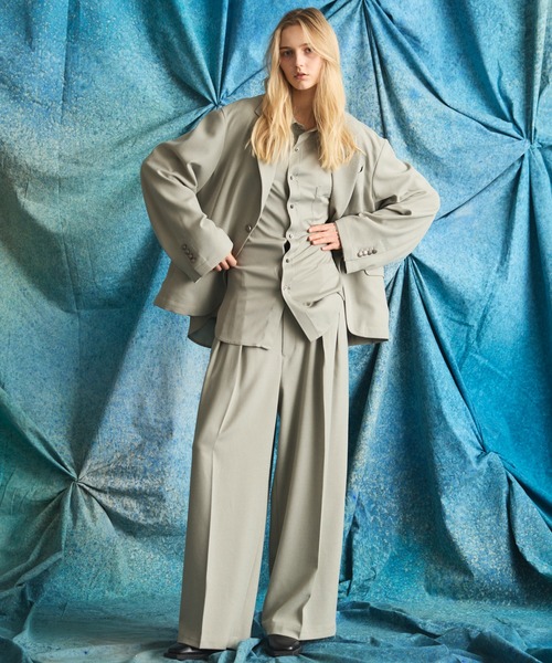 MAISON SPECIAL(メゾンスペシャル)の「《UNISEX》Slab Rayon Relax-Over 2B Tailored Jacket/スラブレーヨンリラックスオーバー2Bテーラードジャケット【MAISON SPECIAL/メゾンスペシャル】■セットアップ対応■(テーラードジャケット・メンズ・グレイッシュベージュ/ブラック/グレー/ネイビー・2/1/0)」の5枚目の写真