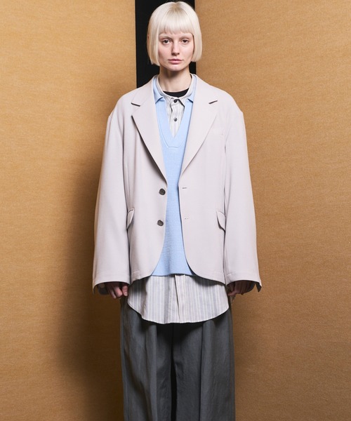 MAISON SPECIAL(メゾンスペシャル)の「《UNISEX》Slab Rayon Relax-Over 2B Tailored Jacket/スラブレーヨンリラックスオーバー2Bテーラードジャケット【MAISON SPECIAL/メゾンスペシャル】■セットアップ対応■(テーラードジャケット・メンズ・グレイッシュベージュ/ブラック/グレー/ネイビー・2/1/0)」の11枚目の写真