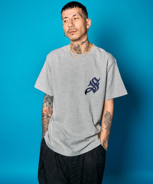 Subciety（サブサエティ）の「icon tee（Tシャツ/カットソー・メンズ・ブラック/グレー系その他/サンドベージュ/ホワイト・SMALL/MEDIUM/LARGE/X-LARGE/XX-LARGE）」の14枚目の写真