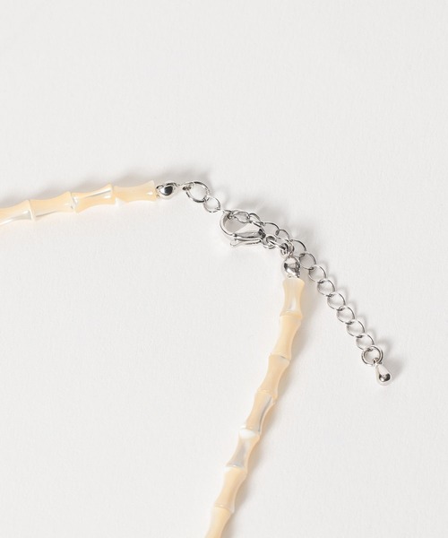 mysty woman（ミスティウーマン）の「シェルパーツネックレス 665845（ネックレス・レディース・ホワイト系・FREE）」の6枚目の写真