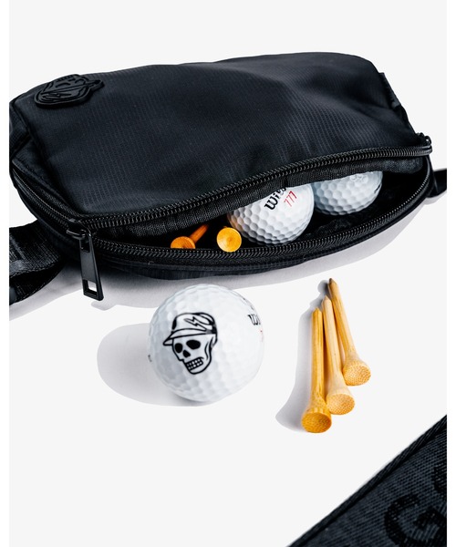 DEVEREUX GOLF（デヴァローゴルフ）の「Crossbody Caddy（ボディバッグ/ウエストポーチ・メンズ・シルバー/イエロー/ブラック/グリーン・FREE）」の18枚目の写真