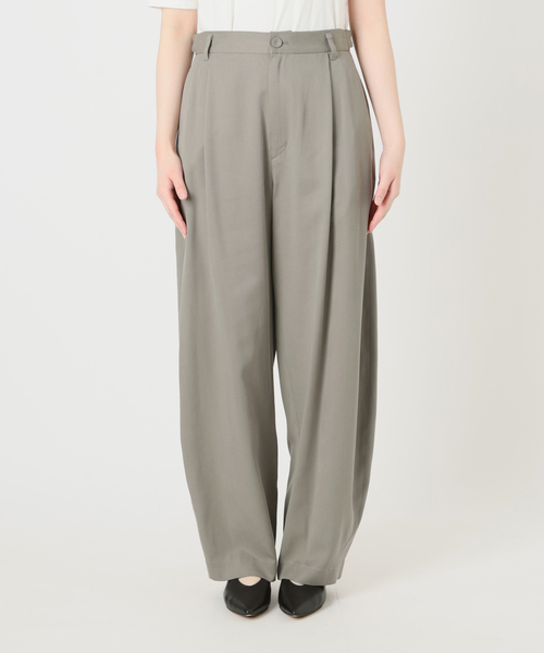 SLOBE IENA（スローブイエナ）の「《3サイズ展開/》ワンタックバレルスラックス（スラックス・レディース・カーキ/ブラウン/ホワイト・38/36/34）」の16枚目の写真