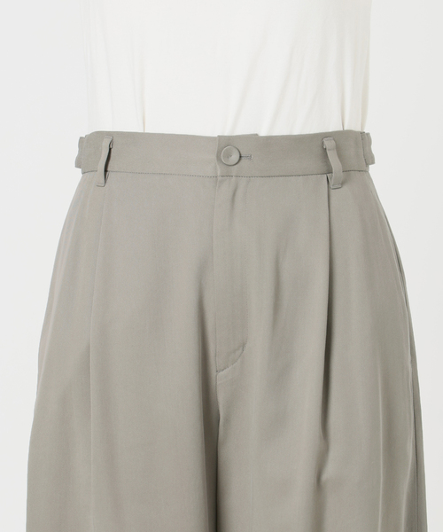 SLOBE IENA（スローブイエナ）の「《3サイズ展開/》ワンタックバレルスラックス（スラックス・レディース・カーキ/ブラウン/ホワイト・38/36/34）」の12枚目の写真