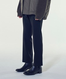 VICTIM（ヴィクティム）の「スラックス（スラックス）」