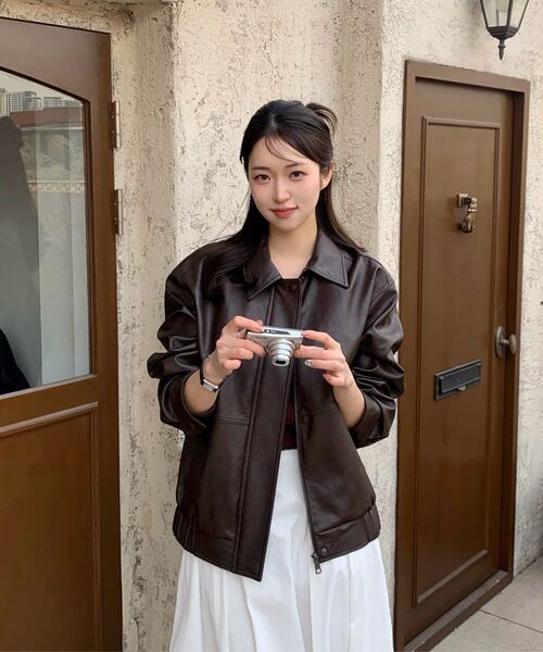 MIND BRIDGE WOMEN（マインドブリッジウーマン）の「[W]オーバーサイズ ブラウン レザー ブルゾン ジャンパー（ライダースジャケット・レディース・ブラウン・55/66）」の18枚目の写真