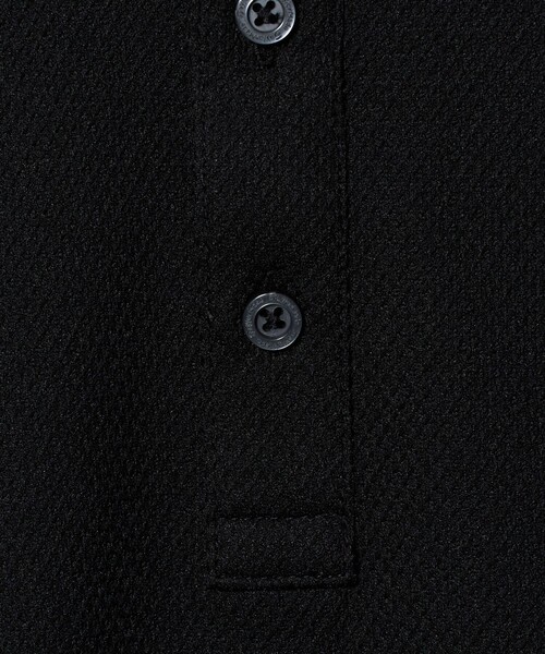 TaylorMade（テーラーメイド）の「＜TaylorMade＞HERITAGE-90 COLLECTION/ユニセックス クラシックロゴ  ブロック ポロシャツ ストレッチ UV 吸水速乾（ポロシャツ・メンズ・ブラック/オフホワイト・L/S/M/XL/XS）」の7枚目の写真