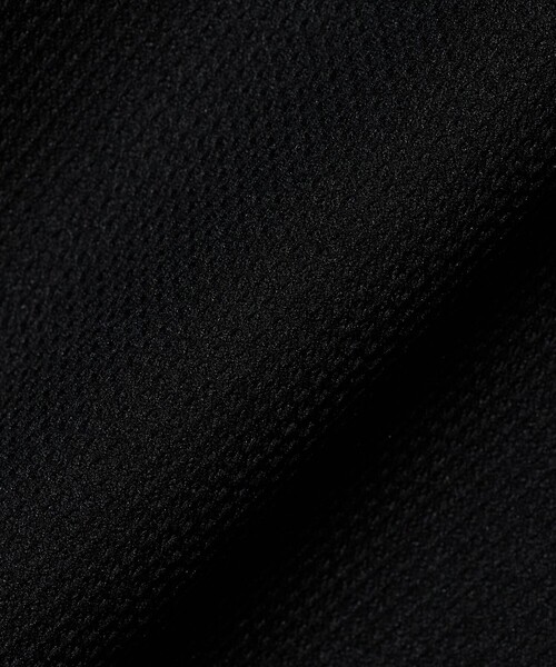 TaylorMade（テーラーメイド）の「＜TaylorMade＞HERITAGE-90 COLLECTION/ユニセックス クラシックロゴ  ブロック ポロシャツ ストレッチ UV 吸水速乾（ポロシャツ・メンズ・ブラック/オフホワイト・L/S/M/XL/XS）」の9枚目の写真