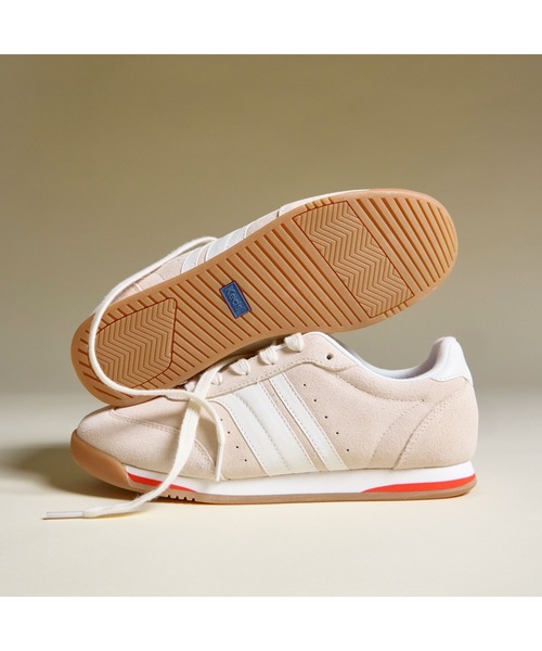 Keds(ケッズ)の「Keds リバイバル スエード/レザー ベージュ(スニーカー・レディース・ベージュ・23.0cm/23.5cm/24.0cm/24.5cm/25.0cm/22.5cm)」の2枚目の写真