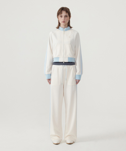 COVERNAT WOMAN(カバーナットウーマン)の「ウィメンズジャージトラックパンツアイボリー(その他パンツ・レディース・その他・WS/WM)」の4枚目の写真