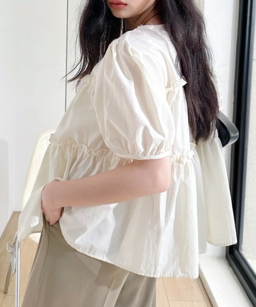 Ada.（エイダ）の「パフスリーブ ティアード ギャザー デザイン ブラウス（シャツ/ブラウス・レディース・ホワイト/アイボリー/ブルー・FREE）」の13枚目の写真