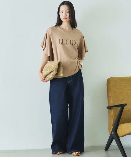 Doux archives(ドゥアルシーヴ)の「袖フリルプリントTシャツ(Tシャツ/カットソー・レディース・チャコールグレー/キャメル/オフホワイト・FREE)」の5枚目の写真
