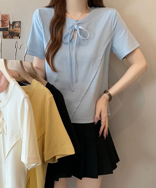 2ly2(トゥーリートゥー)の「リボンネック アシンメトリートップス(Tシャツ/カットソー・レディース・イエロー/ブルー/ブラック/ベージュ・FREE)」の12枚目の写真
