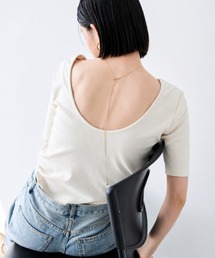 Shelly island | カップ付きバックオープンTシャツ(Tシャツ/カットソー)