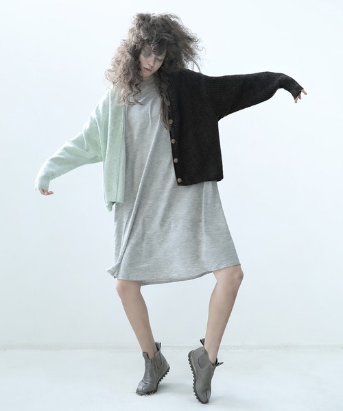 bedsidedrama(ベットサイドドラマ)の「Triple Fragment Cardigan(カーディガン/ボレロ・レディース・ブラック/グレー/ネイビー・2/1)」の5枚目の写真