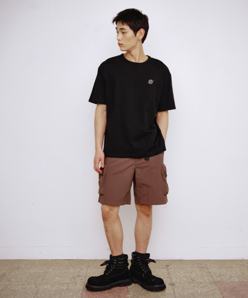 KALAPATTHAR（カラパタール）の「NYLON BELTED BACK OUT POCKET CARGO POCKET SHORTS - BROWN（その他パンツ・メンズ・その他・MEDIUM/LARGE）」の3枚目の写真