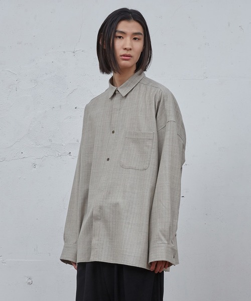 Dulcamara(ドゥルカマラ)の「よそいきワイドBOXシャツ(シャツ/ブラウス・メンズ・ベージュ系/ブラック/グレー系・1/0)」の3枚目の写真