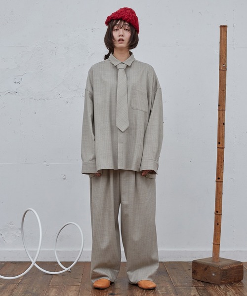 Dulcamara(ドゥルカマラ)の「よそいきワイドBOXシャツ(シャツ/ブラウス・メンズ・ベージュ系/ブラック/グレー系・1/0)」の10枚目の写真