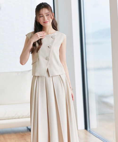 RUIRUE BOUTIQUE(ルイルエブティック)の「洗える ストレッチ | アシンメトリー ジレ & ボックス プリーツスカート セットアップ | 夏ワンピース・夏セットアップ・スカートセットアップ・ロングスカート(セットアップ・レディース・グレー/ライトベージュ/ネイビー・S/M/L)」の7枚目の写真