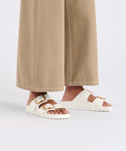 BIRKENSTOCK(ビルケンシュトック)の「【BIRKENSTOCK(ビルケンシュトック)】Arizona Big Buckle / アリゾナ ビッグバックル EVA(サンダル・レディース・ベージュ系その他2/ホワイト系その他/ブラック・38/37/36/39)」の16枚目の写真