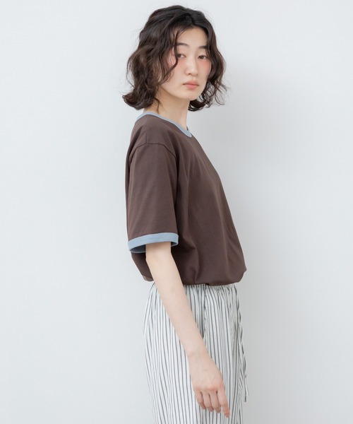 HEILIS(ヘイリス)の「オーバーサイズラグランTシャツ / オーバーサイズラグランTシャツ / リンガー オーバーサイズ 無地 ブラウン アイボリー ネイビー 半袖 カットソー Tシャツ 韓国 夏服 春服 ストリート カジュアル ノームコア(Tシャツ/カットソー・レディース・ブラウン/ネイビー/アイボリー・FREE)」の15枚目の写真