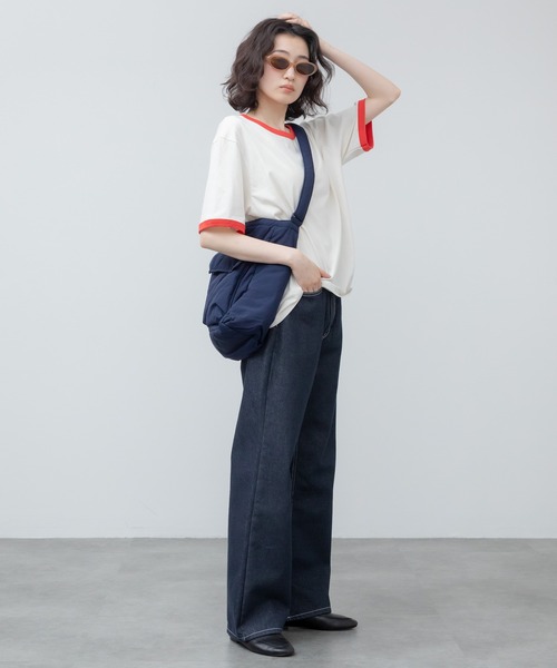 HEILIS(ヘイリス)の「オーバーサイズラグランTシャツ / オーバーサイズラグランTシャツ / リンガー オーバーサイズ 無地 ブラウン アイボリー ネイビー 半袖 カットソー Tシャツ 韓国 夏服 春服 ストリート カジュアル ノームコア(Tシャツ/カットソー・レディース・ブラウン/ネイビー/アイボリー・FREE)」の11枚目の写真