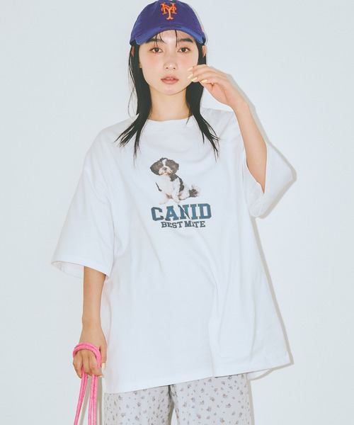 COLORME(カラーミー)の「【AKB48 伊藤百花 着用】ゆるシルエットわんこT【ユニセックス】(Tシャツ/カットソー・レディース・チャコール/ホワイト・FREE)」の1枚目の写真