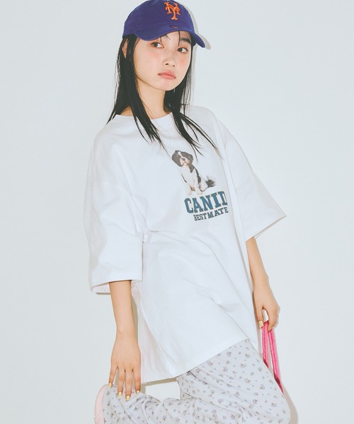 COLORME(カラーミー)の「【AKB48 伊藤百花 着用】ゆるシルエットわんこT【ユニセックス】(Tシャツ/カットソー・レディース・チャコール/ホワイト・FREE)」の5枚目の写真