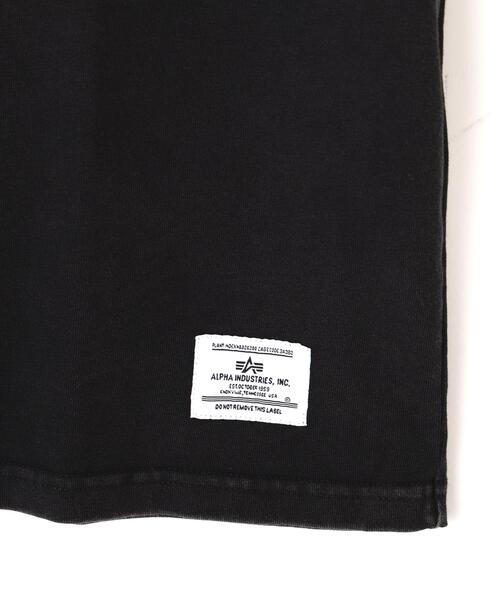 Alpha Industries(アルファインダストリーズ)の「【日本限定】Alpha Industries/アルファ インダストリーズ/ESTABLISHED IN 1959 T‐SHIRT/イスタブリッシュ イン 1959 Tシャツ(Tシャツ/カットソー・メンズ・ゴールド/ホワイト系2/ブラック・XL/2XL/L/S/M)」の9枚目の写真