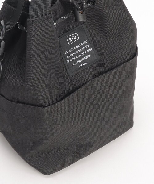 LBC（エルビーシー）の「【撥水／防水】KiU キウ ポケッタフルミニバッグ（ショルダーバッグ・レディース・ブラック/グリーン/ダークオリーブ・FREE）」の13枚目の写真
