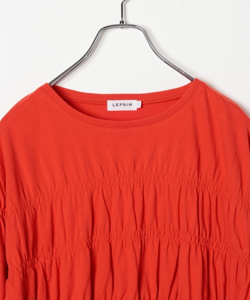 LEPSIM(レプシィム)の「シャーリングショートT 680401(Tシャツ/カットソー・レディース・レッド/オフホワイト/ブラック・FREE)」の9枚目の写真