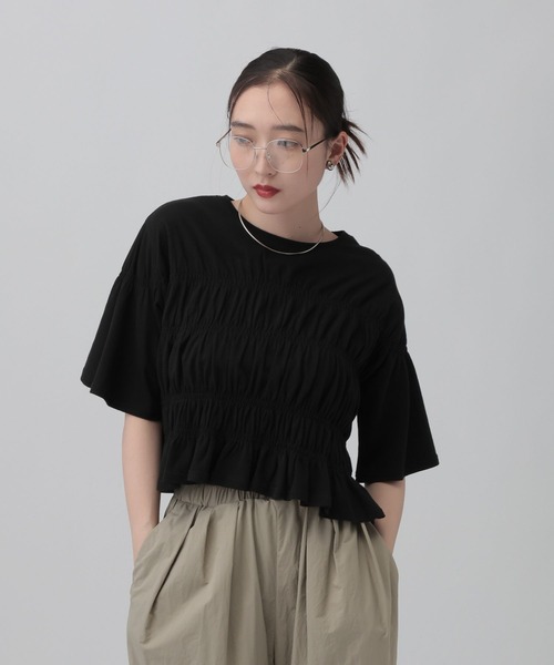LEPSIM(レプシィム)の「シャーリングショートT 680401(Tシャツ/カットソー・レディース・レッド/オフホワイト/ブラック・FREE)」の12枚目の写真