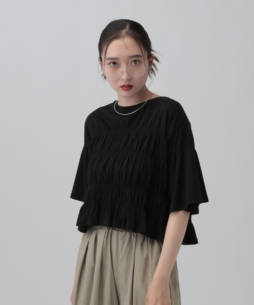 LEPSIM(レプシィム)の「シャーリングショートT 680401(Tシャツ/カットソー・レディース・レッド/オフホワイト/ブラック・FREE)」の13枚目の写真