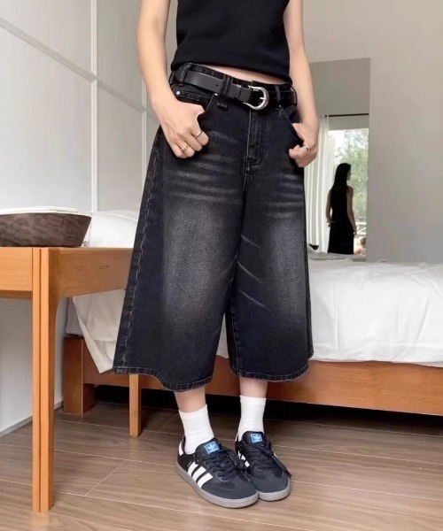 LAMPOON(ランプーン)の「ブラックデニムハーフパンツ(デニムパンツ・レディース・ブラック・MEDIUM/LARGE/SMALL)」の6枚目の写真