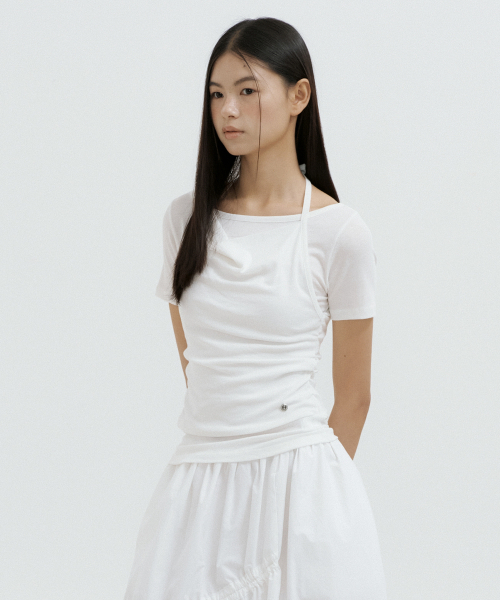 LUCIR ZU(ルシールズ)の「Halter Layered Sleeve Top (ivory)(Tシャツ/カットソー・レディース・その他・FREE)」の3枚目の写真