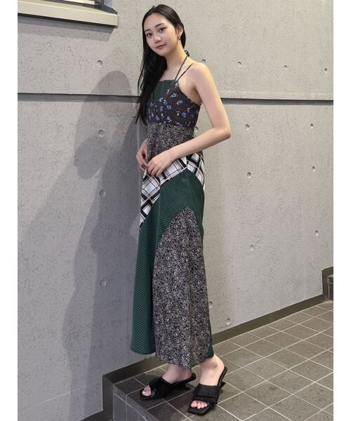 MURUA(ムルーア)の「パッチワークキャミワンピース 夏服(ワンピース・レディース・ホワイト/グリーン・FREE)」の3枚目の写真