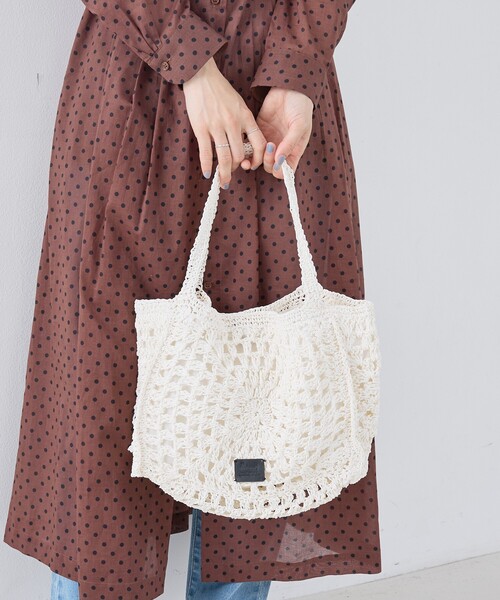 collex(コレックス)の「【Swaraj /スワラージ】手編みペーパーラフィアトートバッグ(かごバッグ・レディース・ベージュ/ホワイト・フリー)」の2枚目の写真