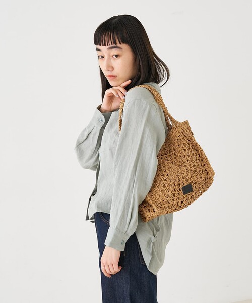 collex(コレックス)の「【Swaraj /スワラージ】手編みペーパーラフィアトートバッグ(かごバッグ・レディース・ベージュ/ホワイト・フリー)」の8枚目の写真