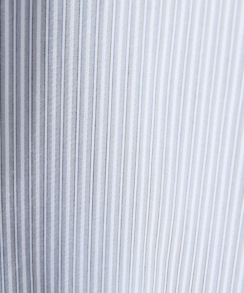 ABAHOUSE(アバハウス)の「【JAMES FABRIC】サイドガゼット ストライプシャツ / オーバーサイズ(シャツ/ブラウス・メンズ・サックスブルー/グレイッシュブルー/ライトグレー・46/48)」の10枚目の写真
