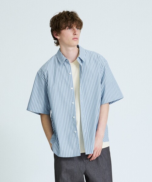 ABAHOUSE(アバハウス)の「【JAMES FABRIC】サイドガゼット ストライプシャツ / オーバーサイズ(シャツ/ブラウス・メンズ・サックスブルー/グレイッシュブルー/ライトグレー・46/48)」の13枚目の写真