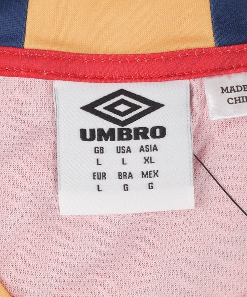 UMBRO（アンブロ）の「【T21】【umbro/アンブロ】2024 SPAIN ICONIC GRAPHIC JERSEY スペイン アイコニック グラフィック ジャージ UUM166561U（Tシャツ/カットソー・メンズ・レッド・X-LARGE/LARGE/MEDIUM）」の6枚目の写真