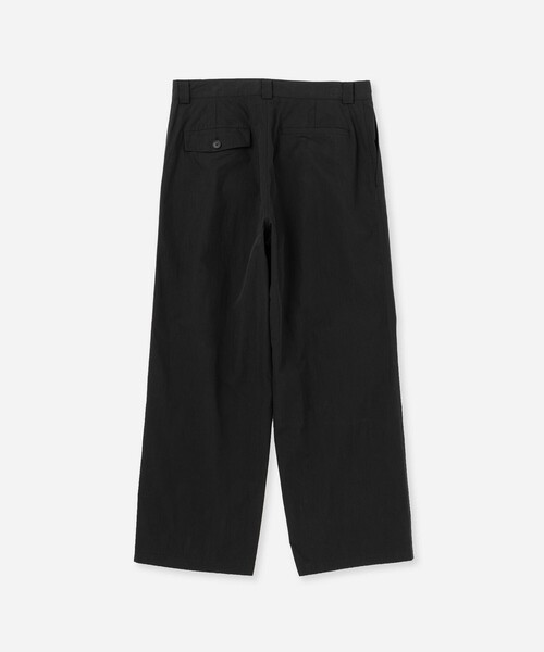 Saturdays NYC(サタデーズ ニューヨークシティ )の「George Wide Two Tuck Pant(その他パンツ・メンズ・ブラック/ダークブラウン・M/L/S)」の3枚目の写真