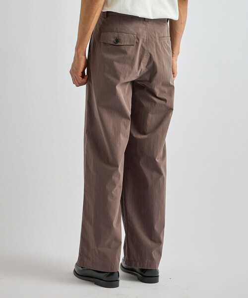 Saturdays NYC(サタデーズ ニューヨークシティ )の「George Wide Two Tuck Pant(その他パンツ・メンズ・ブラック/ダークブラウン・M/L/S)」の10枚目の写真