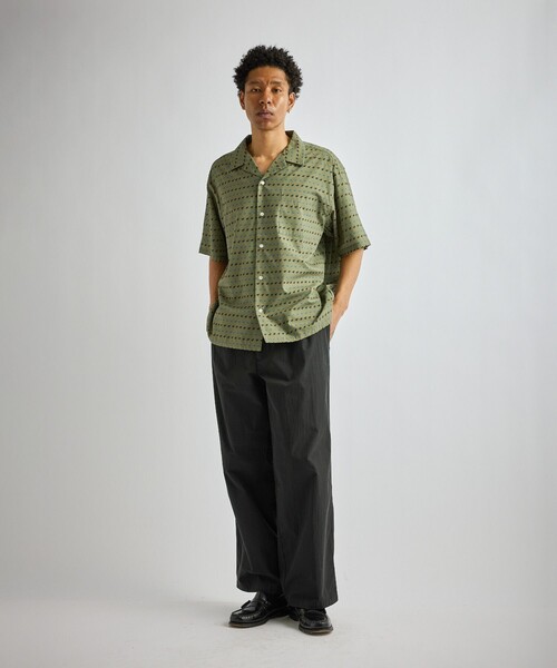 Saturdays NYC(サタデーズ ニューヨークシティ )の「George Wide Two Tuck Pant(その他パンツ・メンズ・ブラック/ダークブラウン・M/L/S)」の17枚目の写真