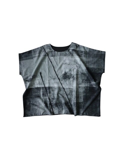 antiqua(アンティカ)の「異素材切替 アート柄 ドルマン トップス(Tシャツ/カットソー・レディース・パープル系その他/グレー系その他・ONESIZE)」の5枚目の写真
