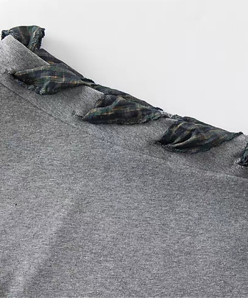 LA POMME petit（ラポミ・プチ）の「Gingham Bow Asymmetric Neck T（Tシャツ/カットソー・レディース・ブラック・FREE）」の2枚目の写真