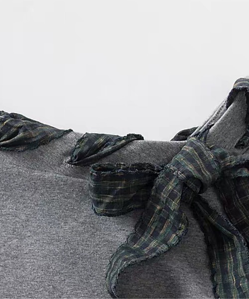 LA POMME petit（ラポミ・プチ）の「Gingham Bow Asymmetric Neck T（Tシャツ/カットソー・レディース・ブラック・FREE）」の5枚目の写真